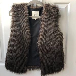 Jack Feather Vest